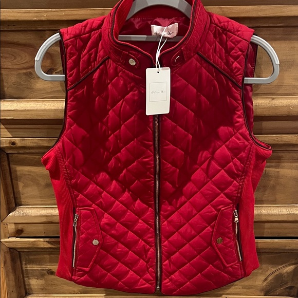 Active USA Jackets & Blazers - Active USA Quilted Red Sleeveless Puffer Vest